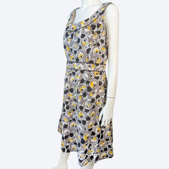 Boden Retro Rose Cotton Fit & Flare Dress in Gray & Yellow | 10R - Picture 2 of 10